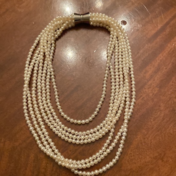 Pearl multi strand necklace with magnetic closure. Excellent condition. - Picture 7 of 9